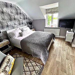 Homestay Hightree House, Cork